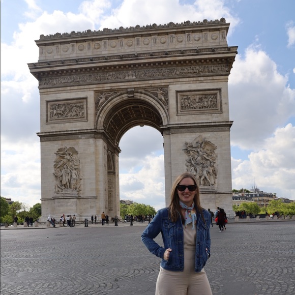 Meet your Posher, Meredith - Picture 1 of 1